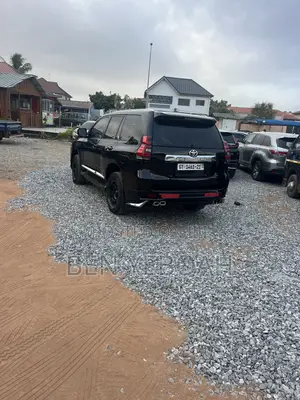 Toyota Land Cruiser Prado 2.7 i 2013 Black