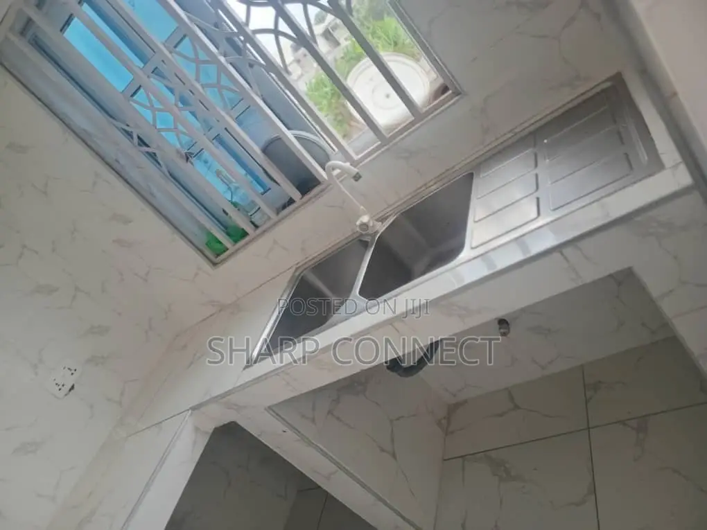 1bdrm Apartment in Sharp-Connect, Adade for rent