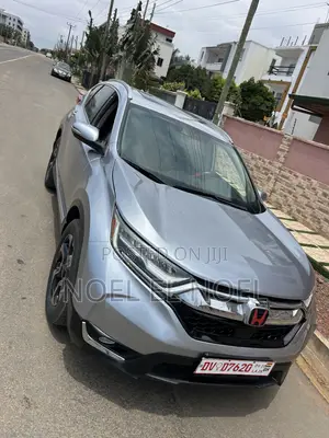 Honda CR-V Touring 4dr SUV AWD (1.5L 4cyl CVT) 2017 Silver
