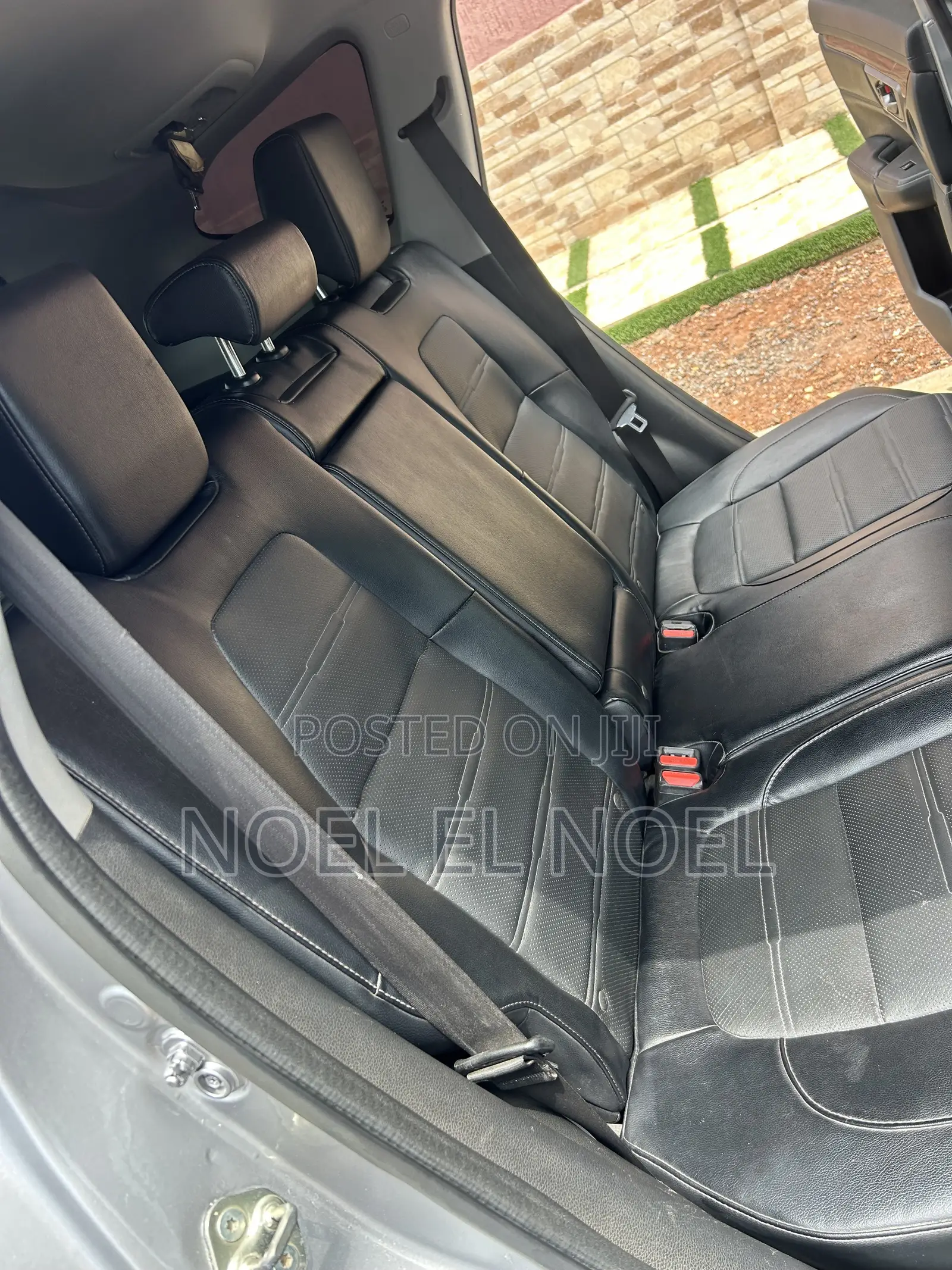 Honda CR-V Touring 4dr SUV AWD (1.5L 4cyl CVT) 2017 Silver