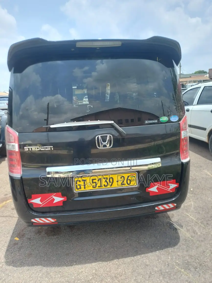 Honda Stepwgn 2012 Black