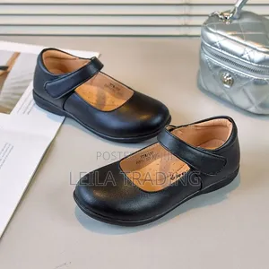 The Blabk Shoe