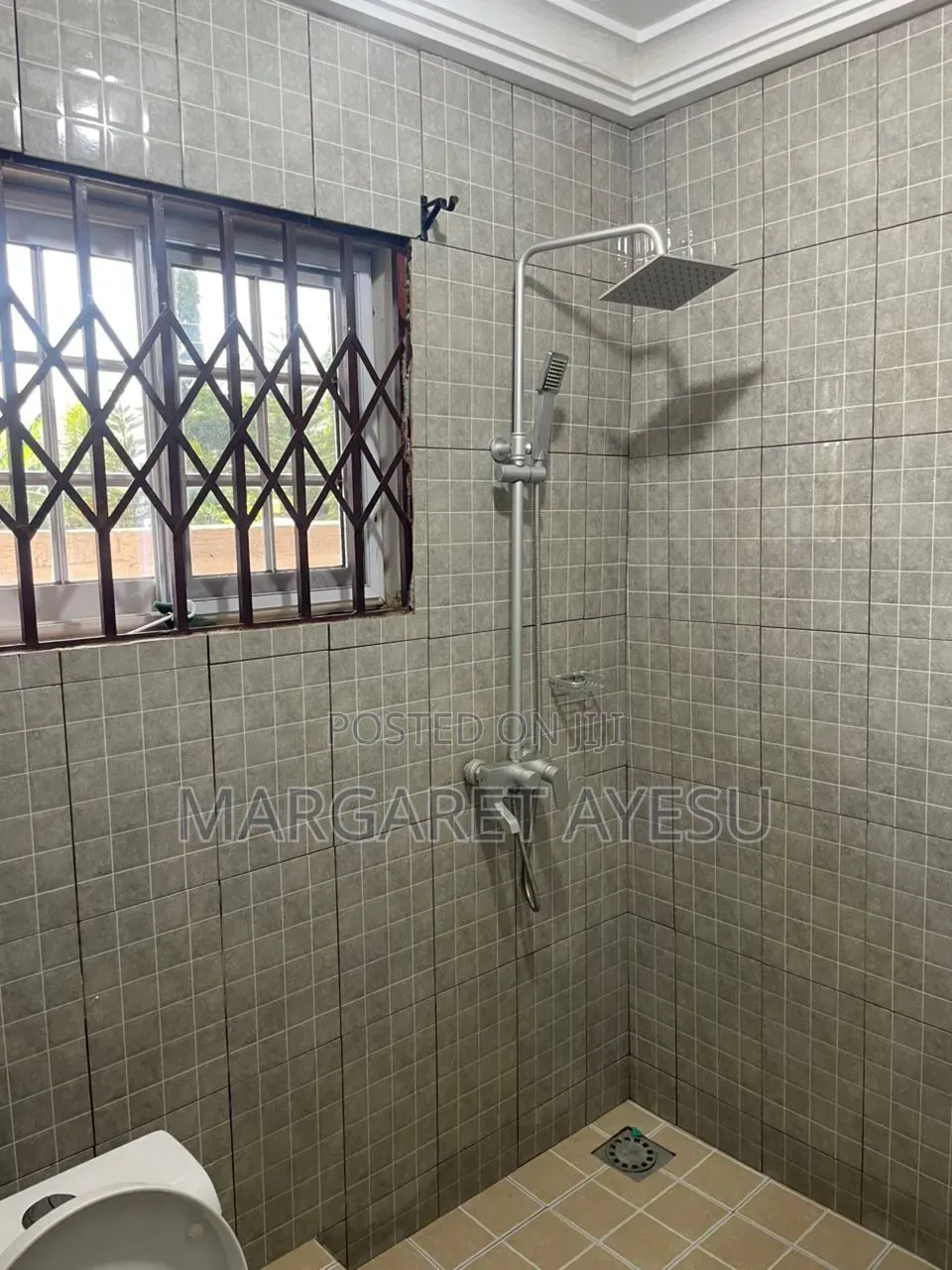 3bdrm Apartment in Oyarifa Mall Area for rent