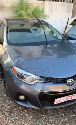 Toyota Corolla 2016 Silver