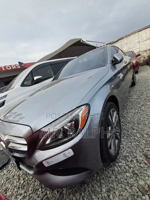 Mercedes-Benz C300 Base 4Matic Sedan AWD (2.0L 4cyl 7A) 2016 Gray