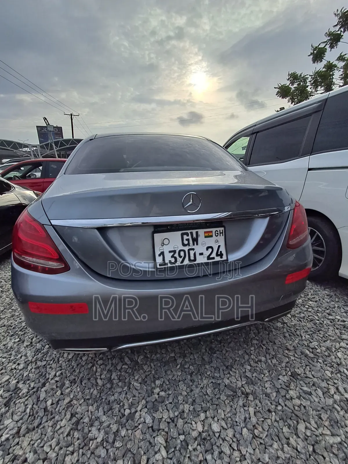 Mercedes-Benz C300 Base 4Matic Sedan AWD (2.0L 4cyl 7A) 2016 Gray