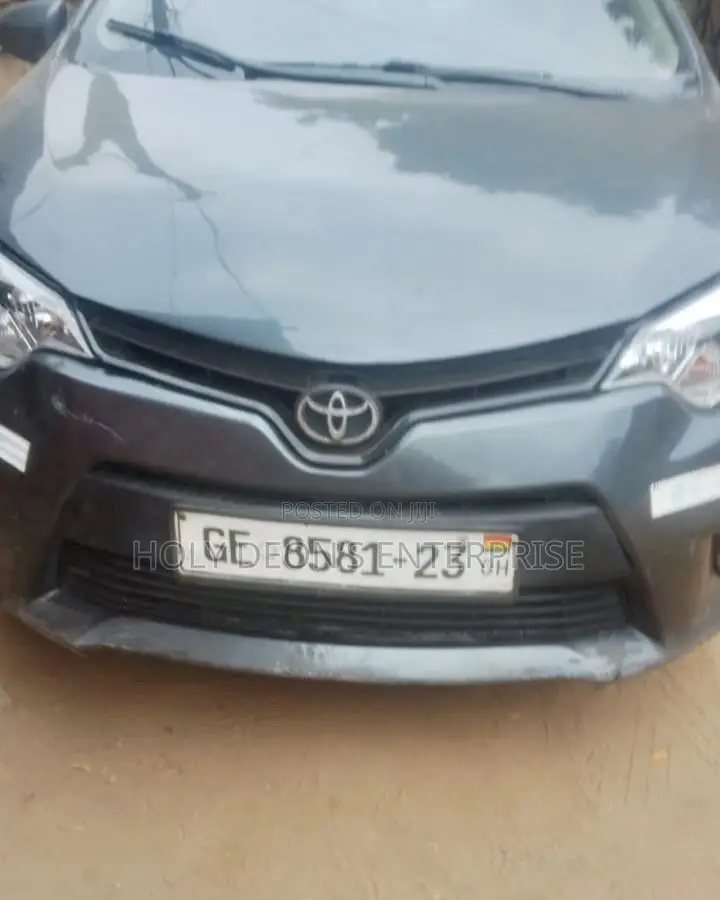Toyota Corolla LE 4dr Sedan (1.8L 4cyl CVT) 2016 Gray