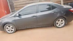 Toyota Corolla LE 4dr Sedan (1.8L 4cyl CVT) 2016 Gray