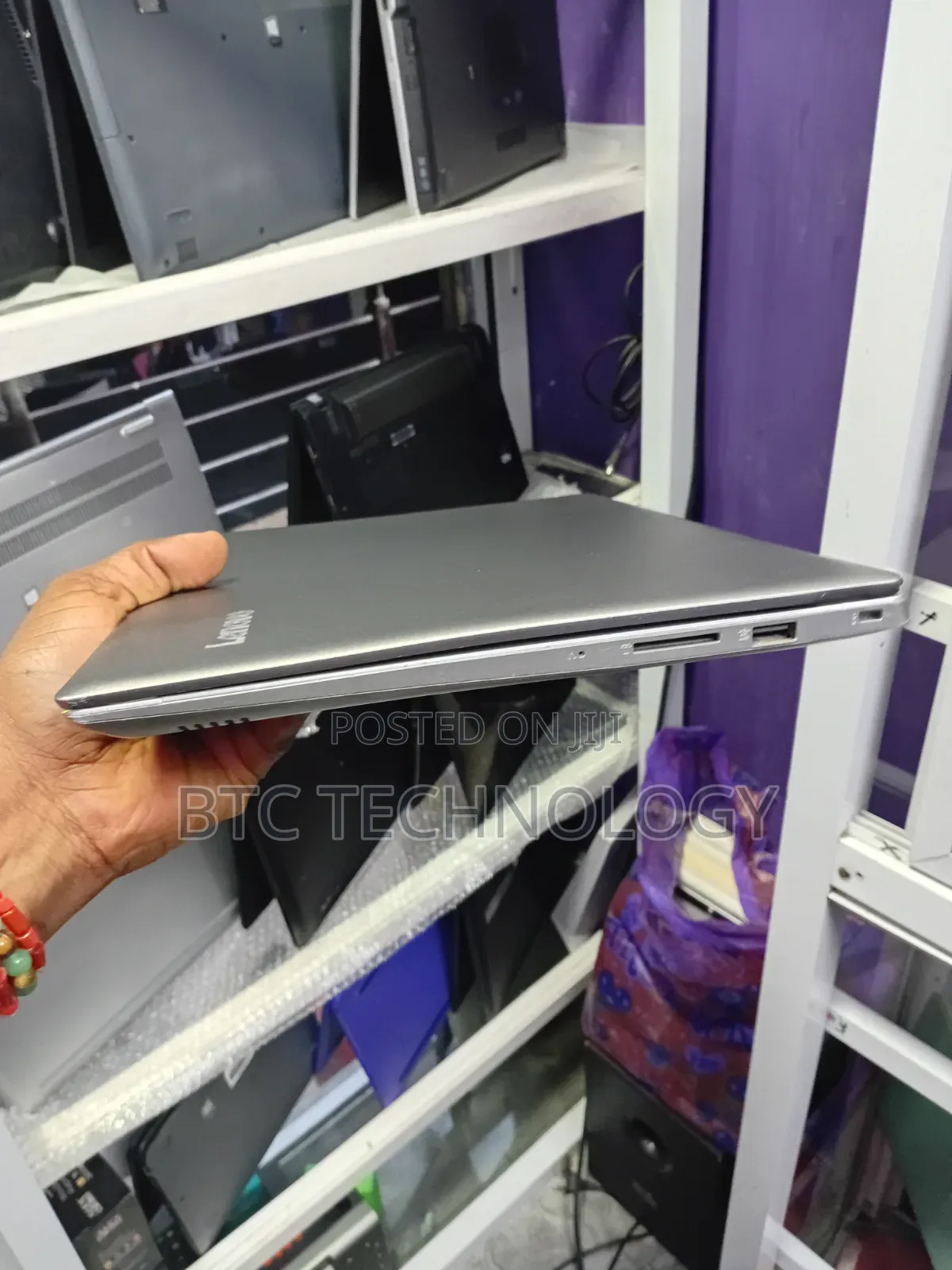Laptop Lenovo IdeaPad 320S 8GB Intel Core i5 SSD 512GB