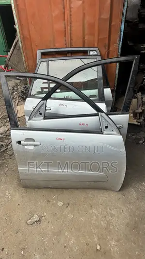 Toyota RAV4 Doors Set 2000,2001,2002,2003,2004,2005
