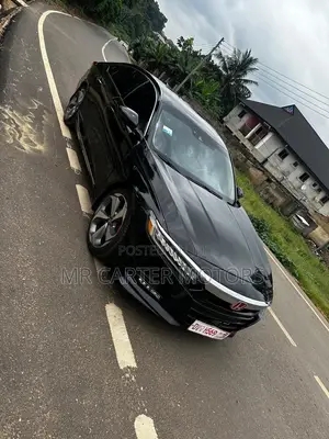 Honda Accord Touring 2.0T 2018 Black