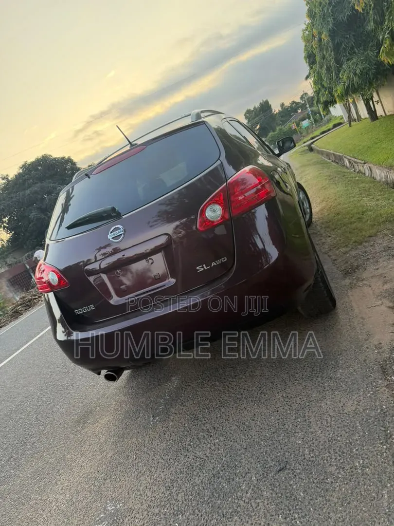 Nissan Rogue SL 2010 Red