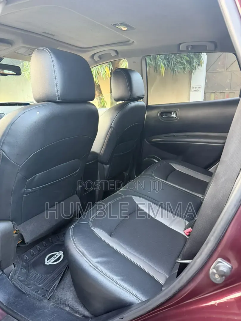 Nissan Rogue SL 2010 Red