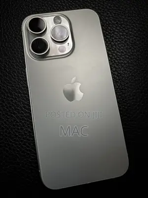 Apple iPhone 15 Pro 128 GB Silver