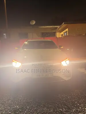 Mercedes-Benz E300 2017 White