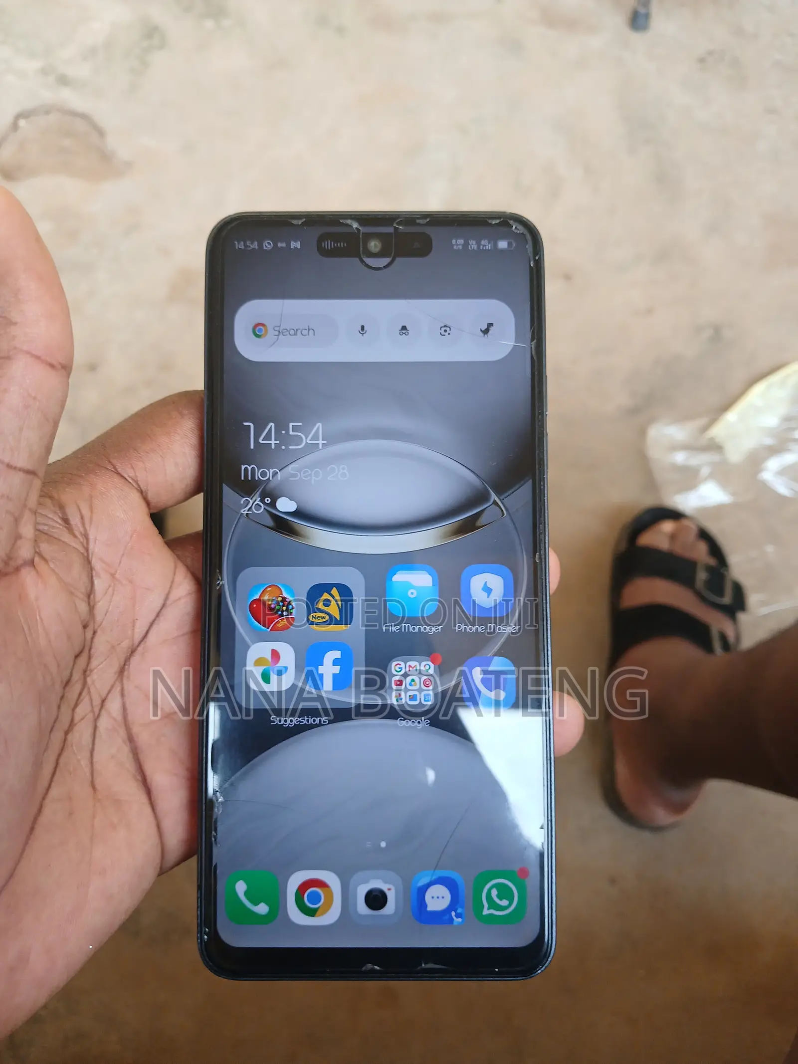 Tecno Spark 30 128 GB Yellow