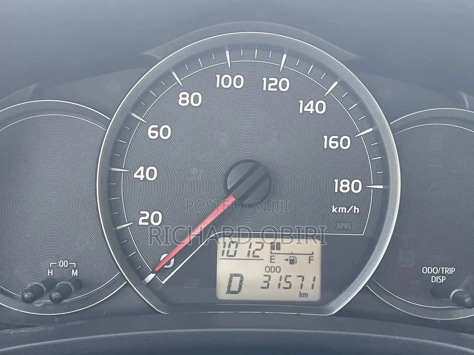 Toyota Vitz 1.3 AWD 5dr 2013 Black