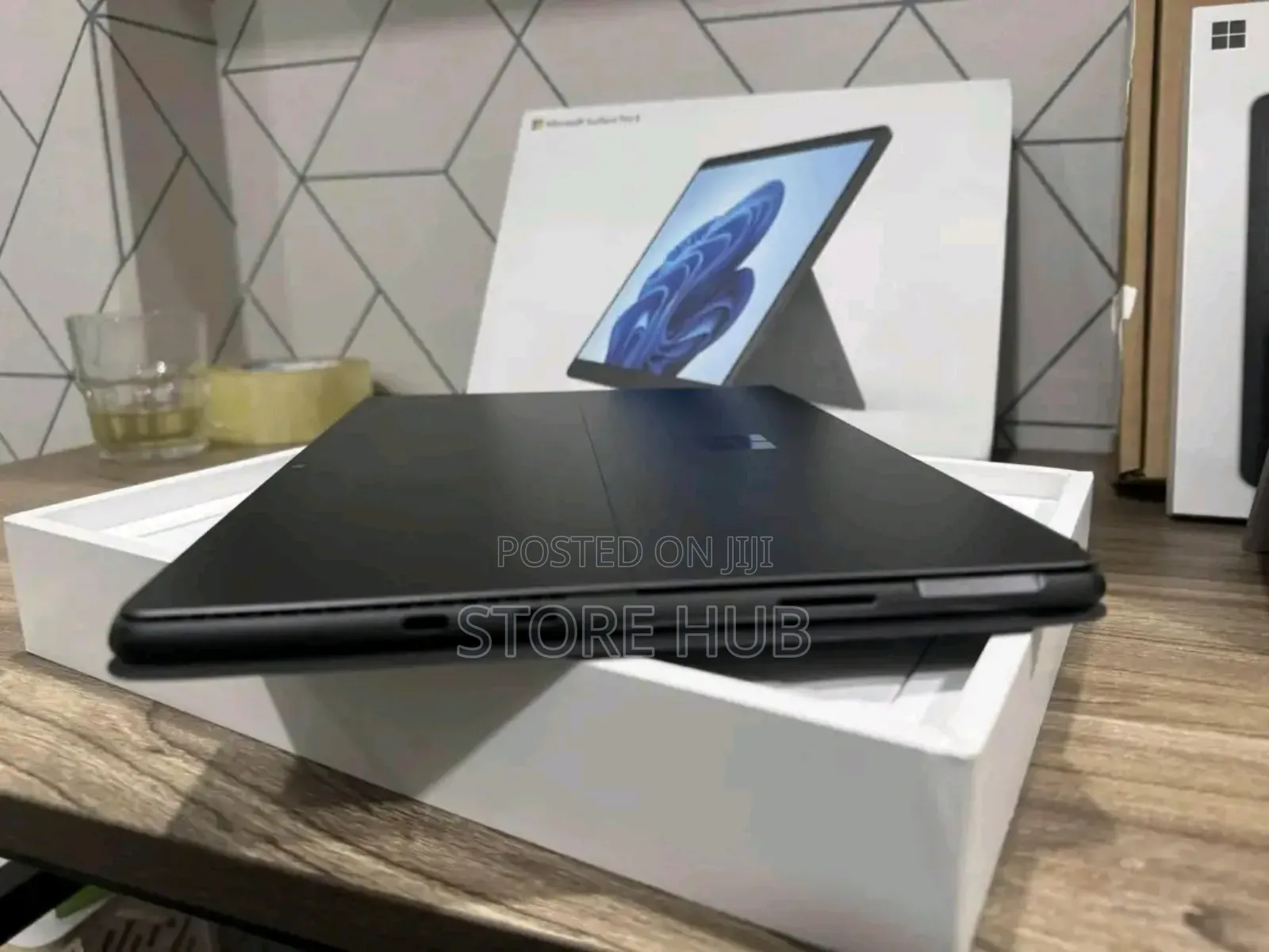 New Laptop Microsoft Surface Pro 8 32GB Intel Core i7 SSD 1T