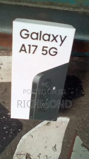New Samsung Galaxy A17 5G 256 GB Black