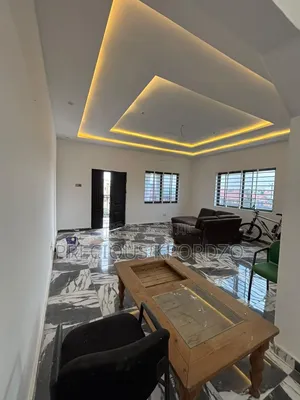 1bdrm Room & Parlour in Lakeside for rent
