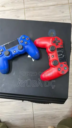 Play Station 4 Pro