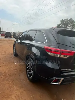 Toyota Highlander XLE 2019 Black