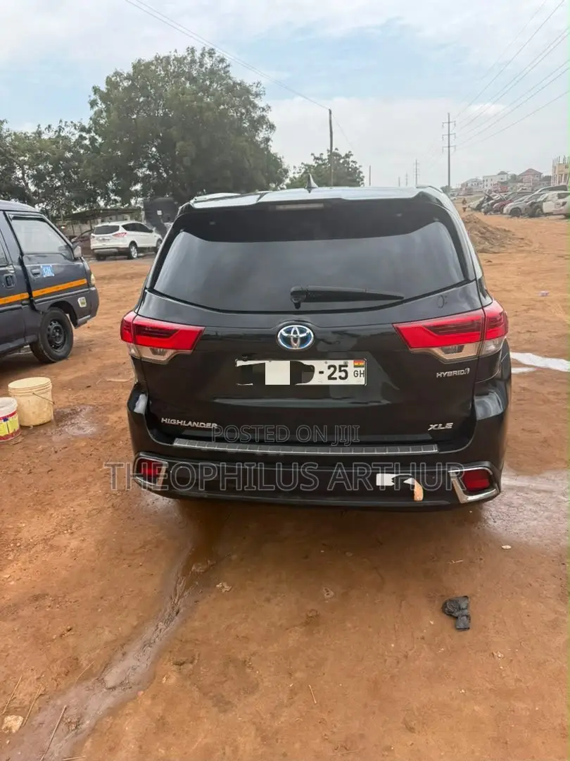 Toyota Highlander XLE 2019 Black