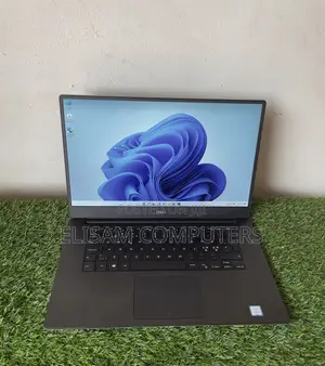 Laptop Dell Precision 5530 16GB Intel Core i9 SSD 512GB
