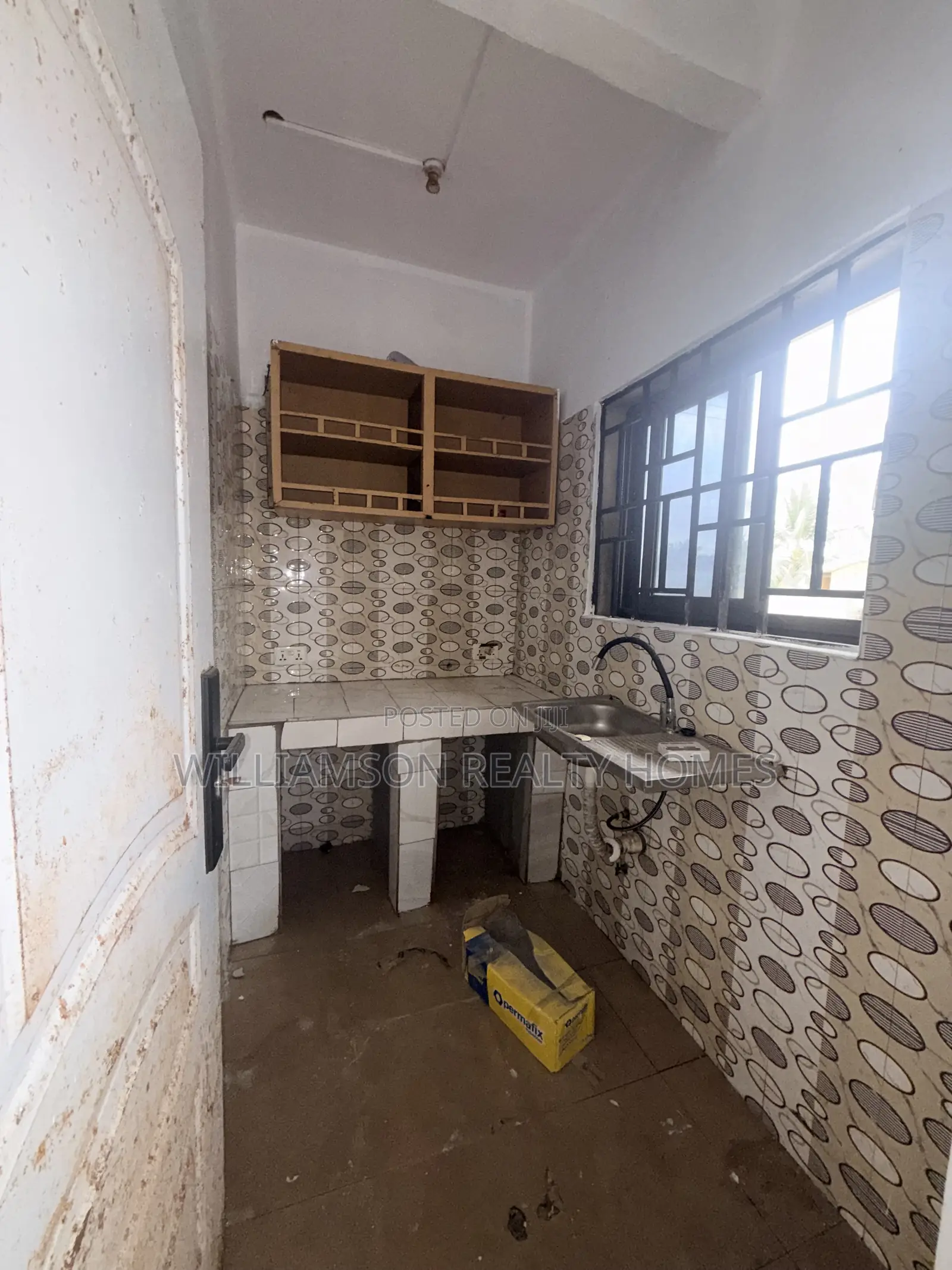2bdrm Apartment in Kotobabi Area, Spintex for rent