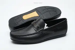 Men’s Black Classic Slip-on Loafers