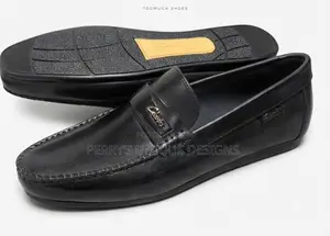 Men’s Black Classic Slip-on Loafers