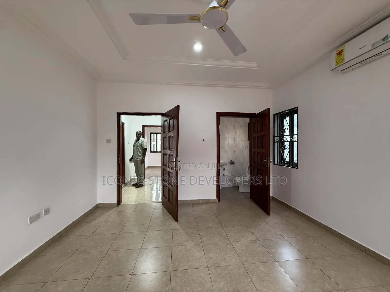 2bdrm Apartment in East Legon  A&C for rent
