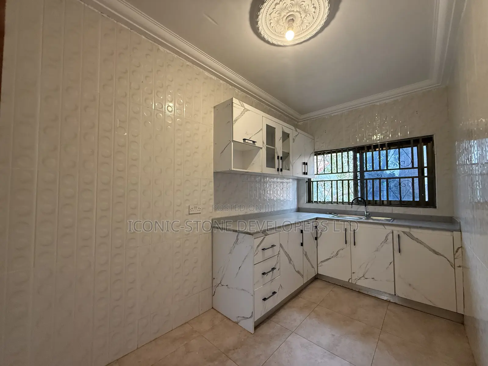 2bdrm Apartment in East Legon  A&C for rent