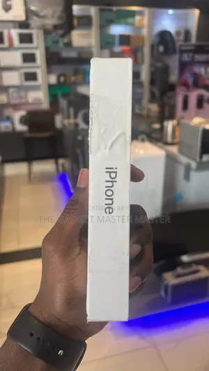 New Apple iPhone 16e 128 GB