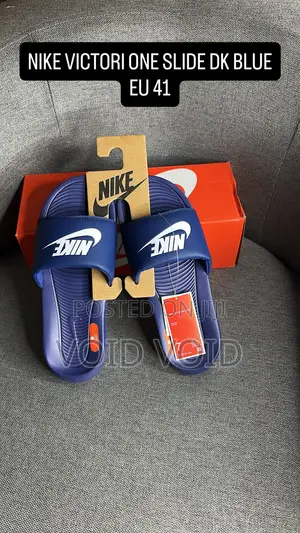 Original Nike Victori One Slide
