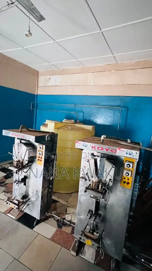 Pure Water Sachet Machine Comes With Tanks and Water Treatment Machine