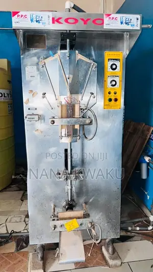 Pure Water Sachet Machine Comes With Tanks and Water Treatment Machine