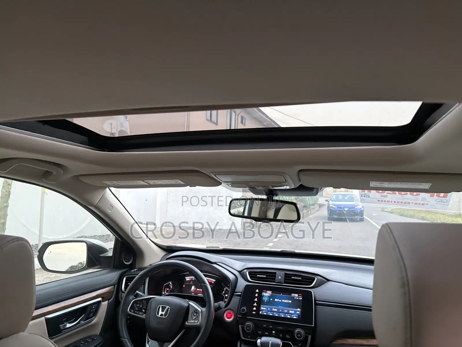 Honda CR-V Touring AWD 2018 White