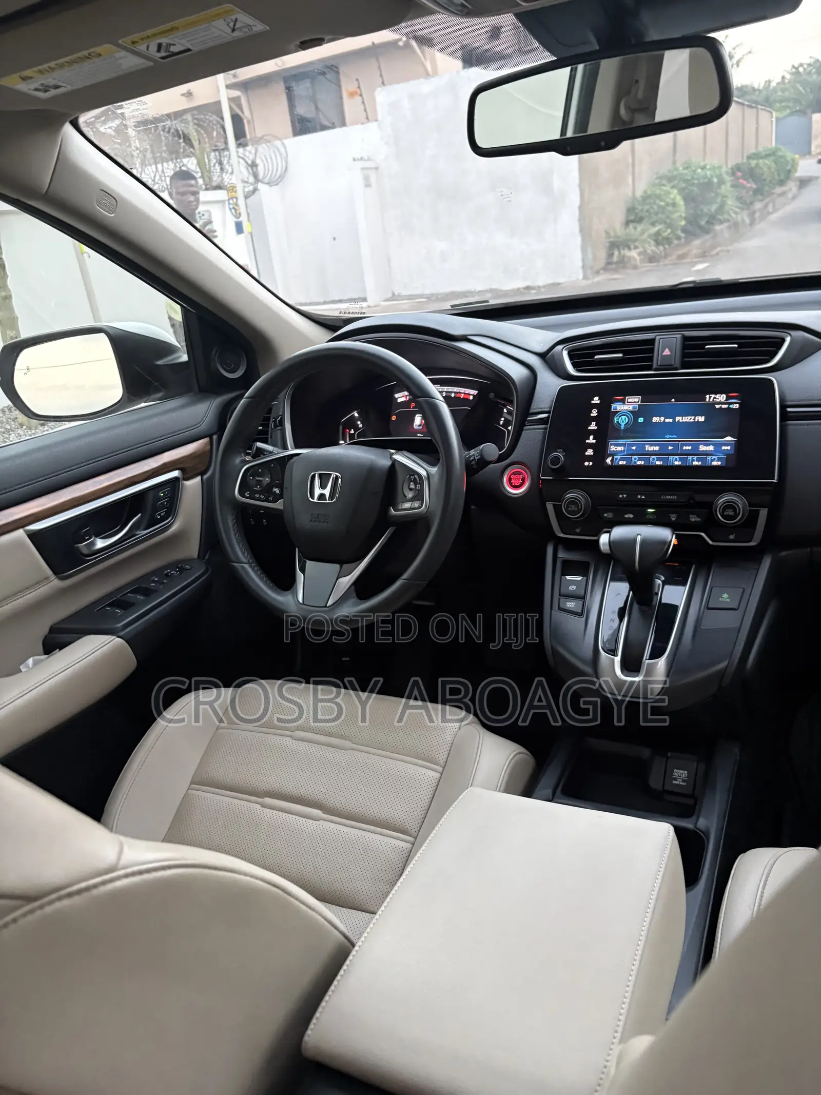 Honda CR-V Touring AWD 2018 White