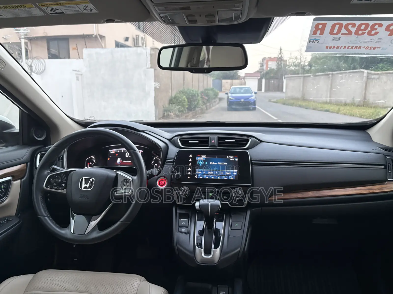 Honda CR-V Touring AWD 2018 White