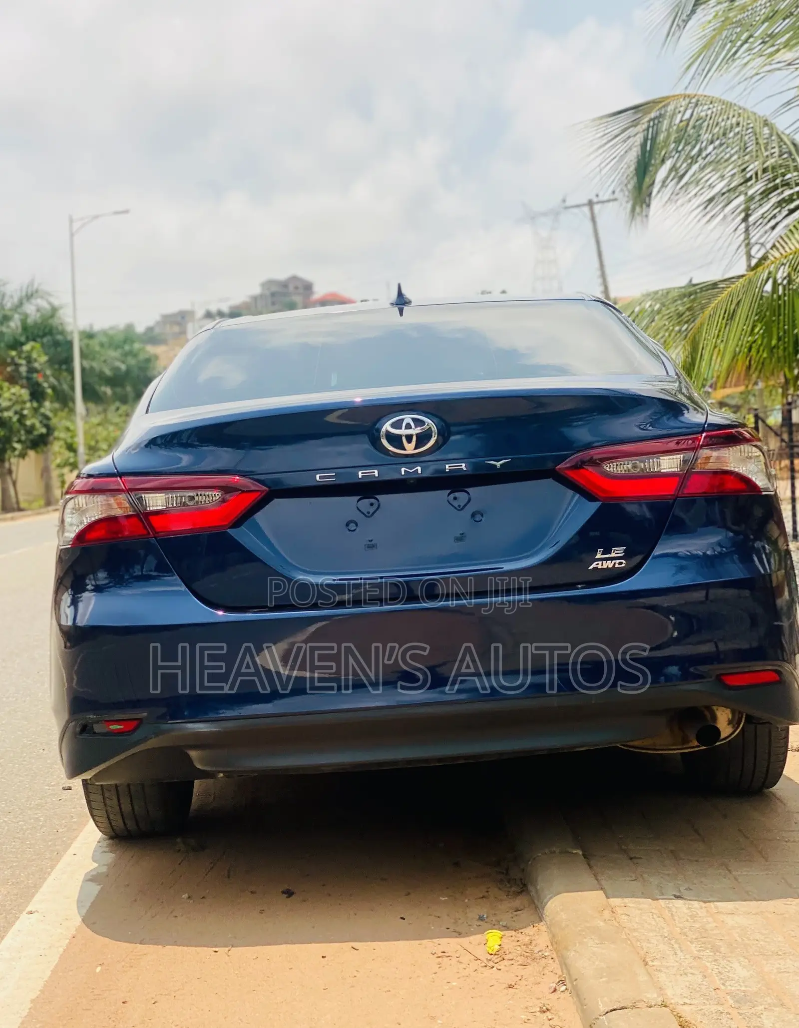 Toyota Camry 2021 Blue
