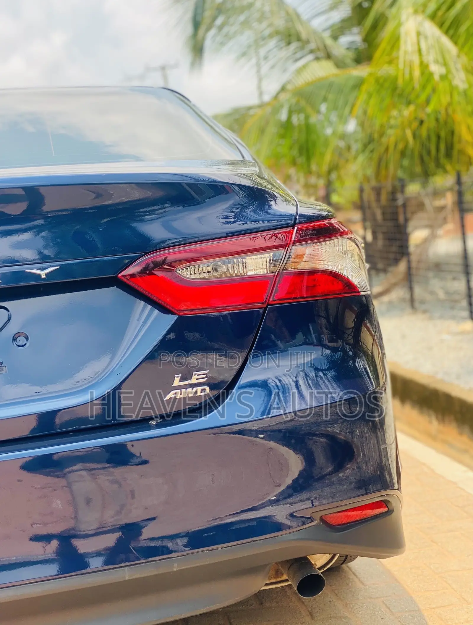 Toyota Camry 2021 Blue