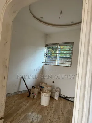 3bdrm House in Middle Man Agency, Kumasi Metropolitan for sale