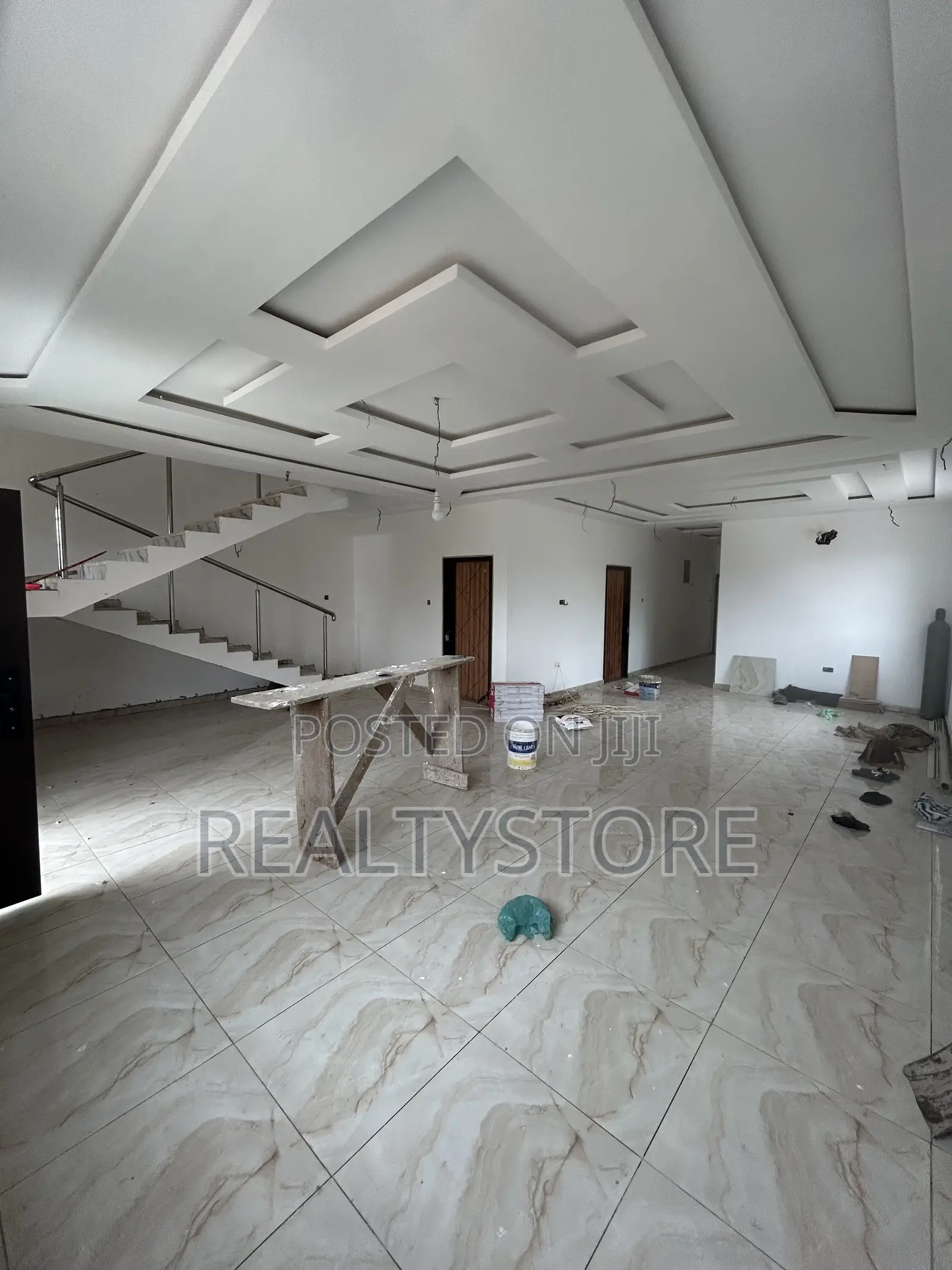 Furnished 5bdrm Duplex in Ashongman Estate, Accra Metropolitan for sale