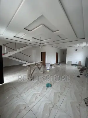 Furnished 5bdrm Duplex in Ashongman Estate, Accra Metropolitan for sale