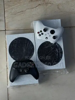 Microsoft Xbox Series S (512GB + 9 Games)