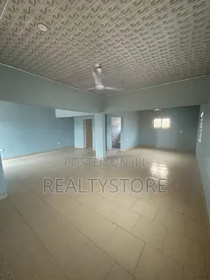 1bdrm Apartment in Realtor Store, Accra Metropolitan for rent