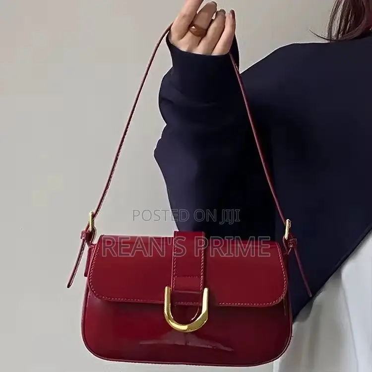 Shoulder Bags