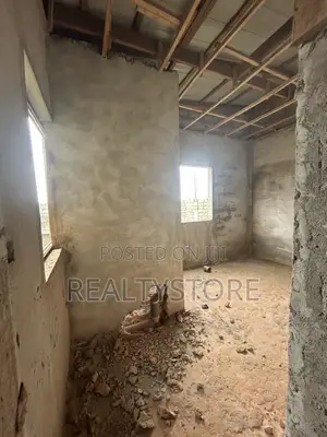 3bdrm House in Kwabenya, Accra Metropolitan for sale