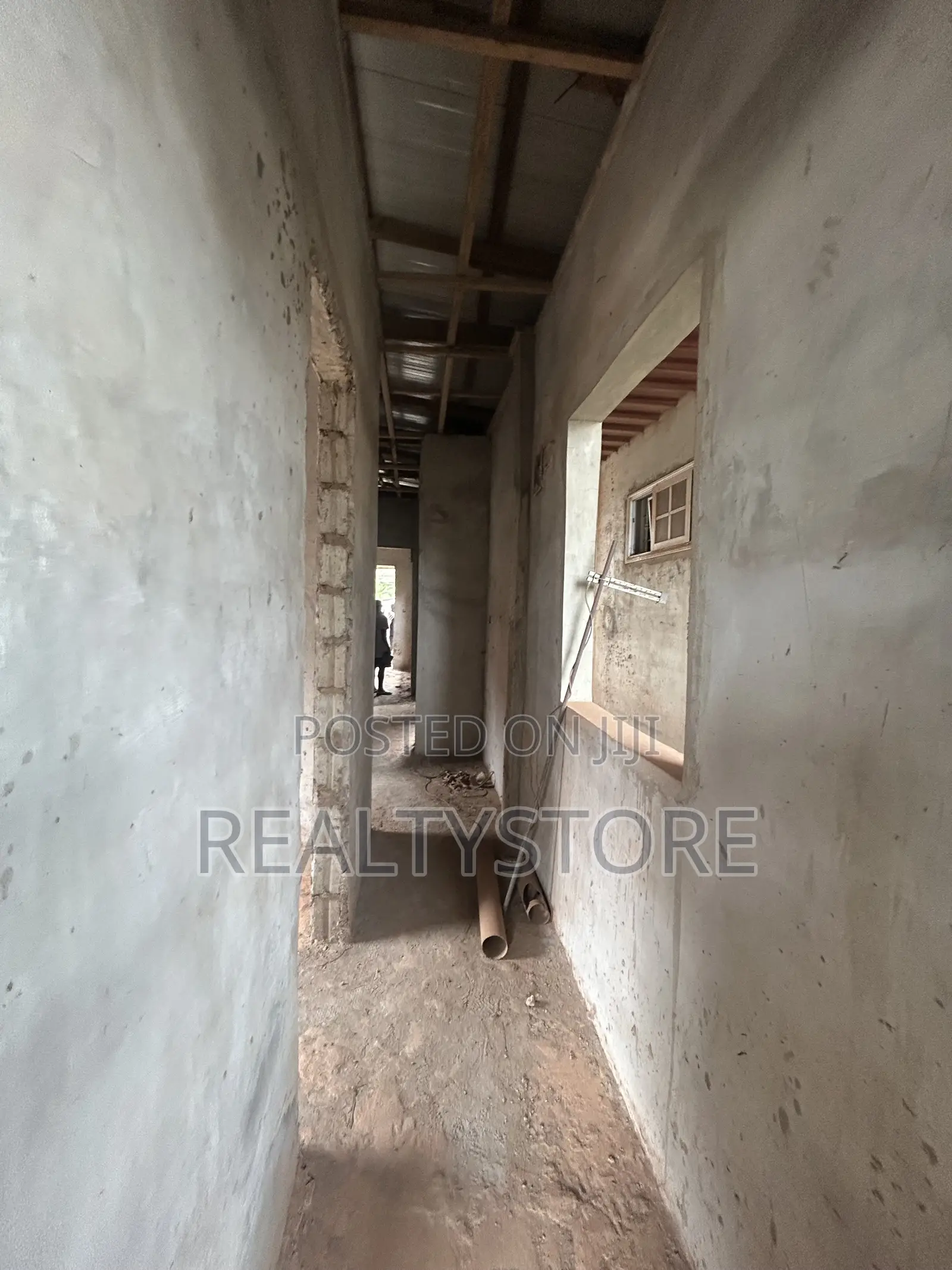 3bdrm House in Kwabenya, Accra Metropolitan for sale